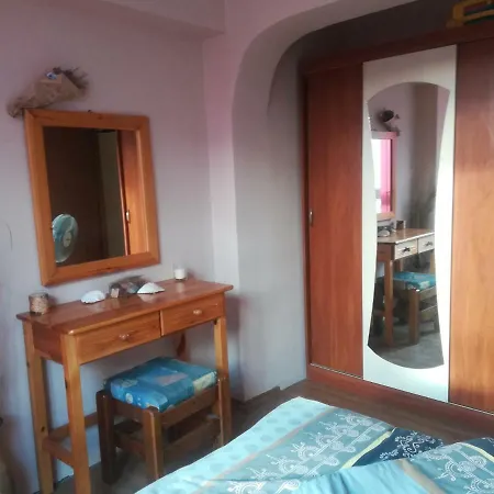 Apartment улица „топра хисар“ Varna